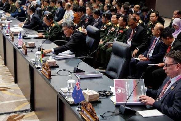 Myanmar : les États-Unis relancent des discussions discrètes avec les autorités militaires à Tokyo