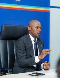 RDC : Patrick Muyaya condamne fermement les propos de Fils Mukoko et appelle les services habilités à tirer conséquence